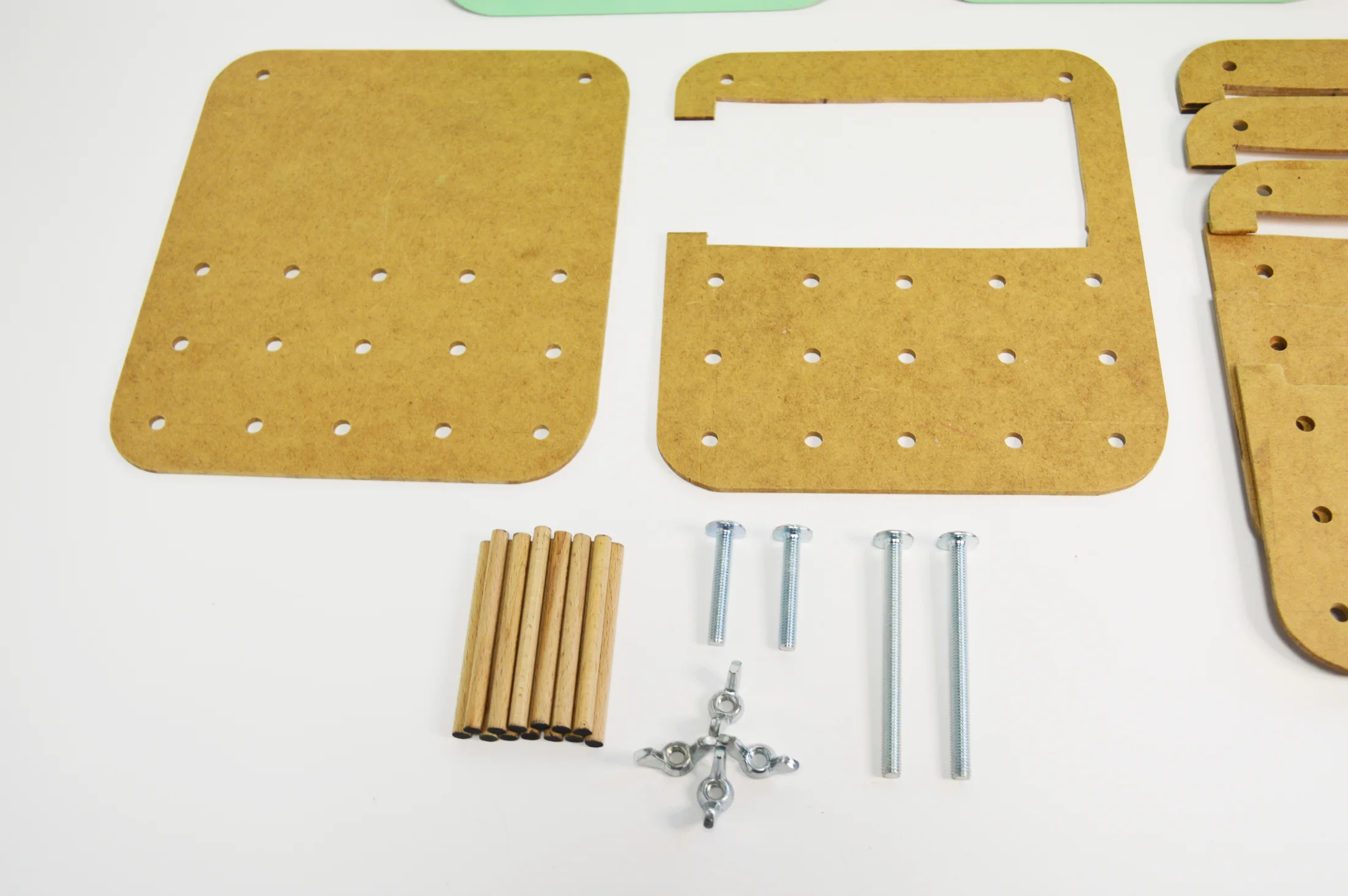 Détail des pièces et tourillons de KIT